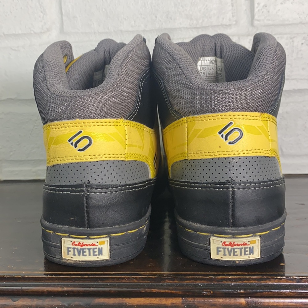 RARE 2012 Adidas Five Ten Lineking Mid Mountain Bike Shoes Sunset Yellow - Picture 7 of 12